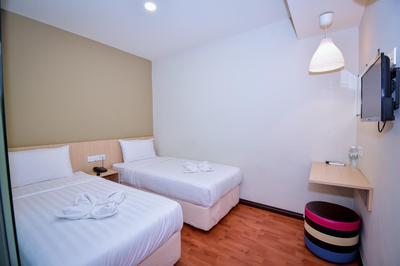 Eden Boutique Hotel Tawau Esterno foto