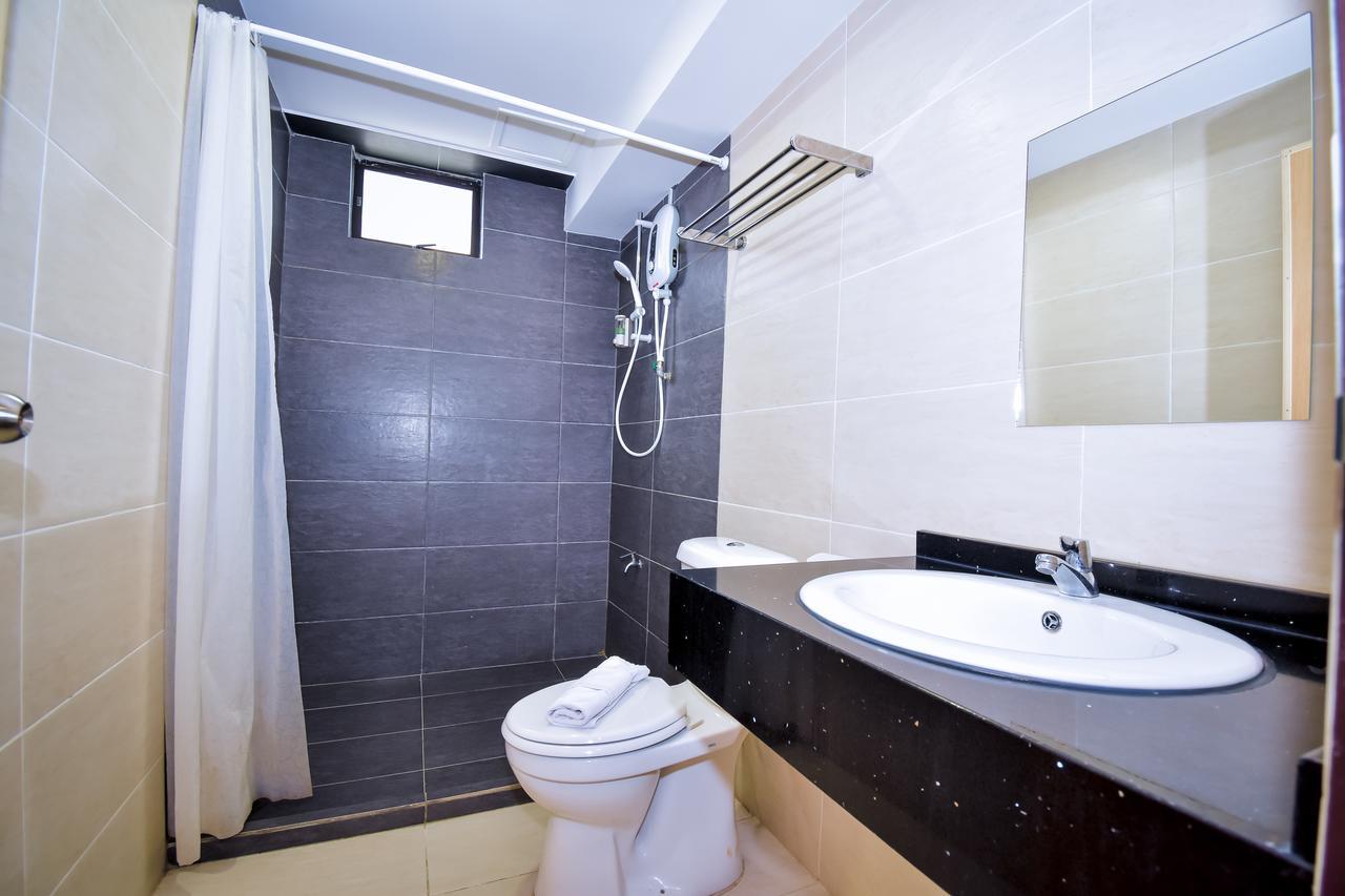 Eden Boutique Hotel Tawau Esterno foto